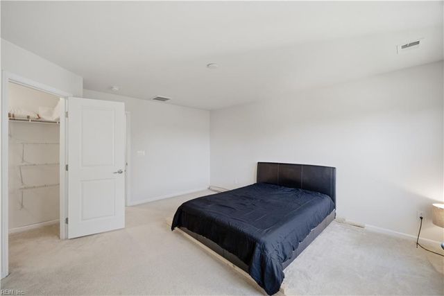 315 W Constance Rd Unit 322, Suffolk, VA 23434
