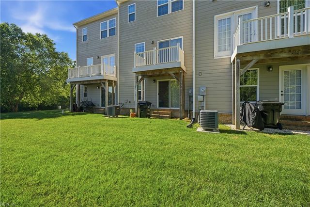 315 W Constance Rd Unit 322, Suffolk, VA 23434