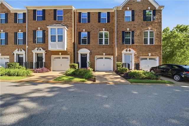 315 W Constance Rd Unit 322, Suffolk, VA 23434