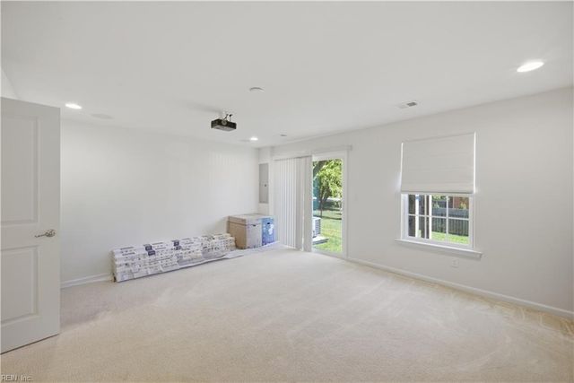 315 W Constance Rd Unit 322, Suffolk, VA 23434