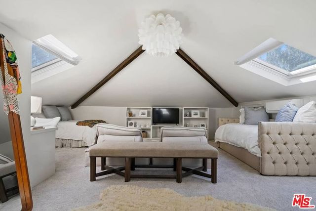 10576 Lindbrook Drive, Los Angeles, CA 90024