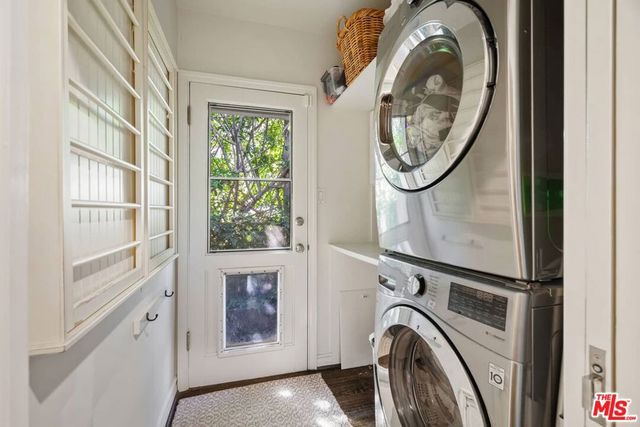 10576 Lindbrook Drive, Los Angeles, CA 90024
