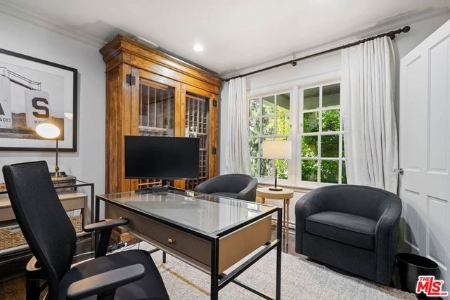 10576 Lindbrook Drive, Los Angeles, CA 90024
