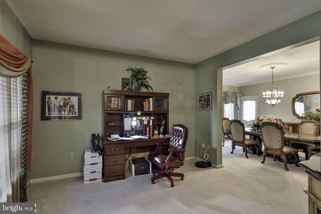 1327 WHEATLAND AVE, Pennsburg, PA 18073