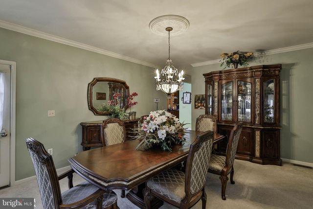 1327 WHEATLAND AVE, Pennsburg, PA 18073