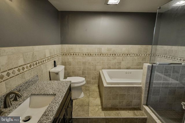 1327 WHEATLAND AVE, Pennsburg, PA 18073