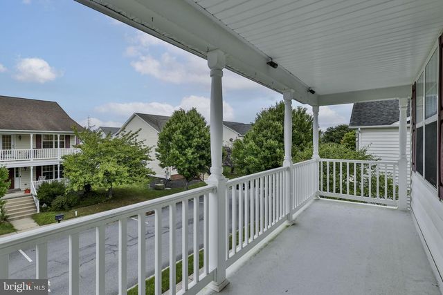 1327 WHEATLAND AVE, Pennsburg, PA 18073