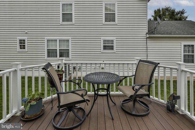 1327 WHEATLAND AVE, Pennsburg, PA 18073