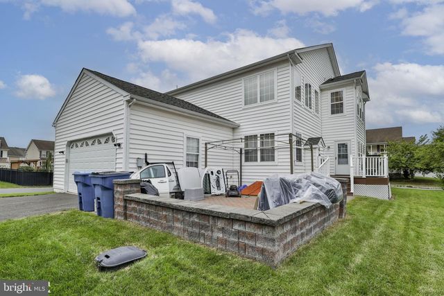 1327 WHEATLAND AVE, Pennsburg, PA 18073