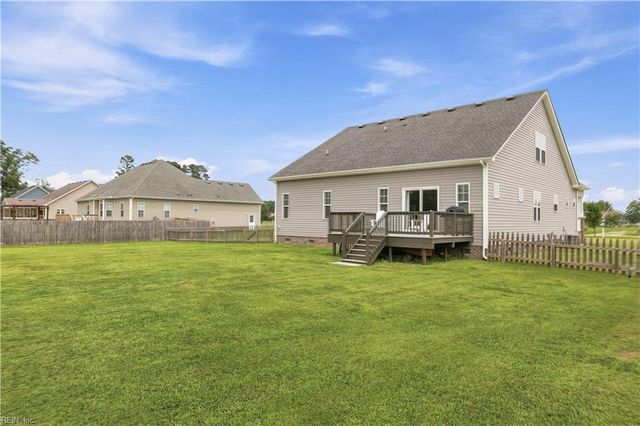 118 N Lou Sawyer RD, Moyock, NC 27958