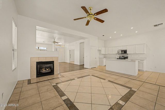 530 S BAHAMA Drive, Gilbert, AZ 85296