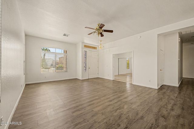 530 S BAHAMA Drive, Gilbert, AZ 85296