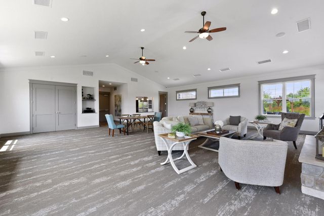 18001 Gleaming Court, Lakeville, MN 55044