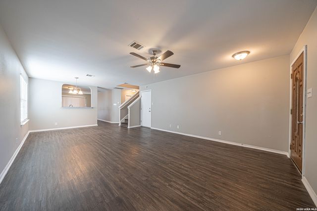 427 Silver Bit, San Antonio, TX 78227