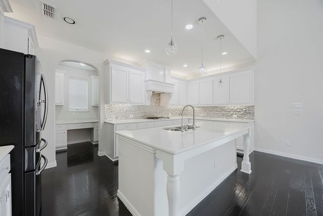 5650 Civetta Court, Frisco, TX 75035