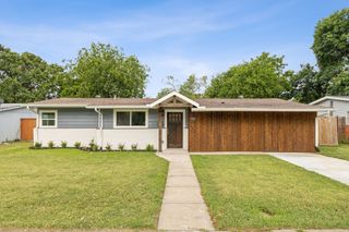 1721 Del Rancho Drive, Irving, TX 75061