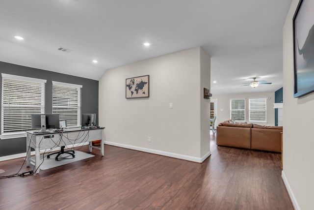 1917 Canyon Live Oak Street, Conroe, TX 77304