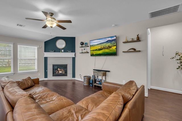 1917 Canyon Live Oak Street, Conroe, TX 77304