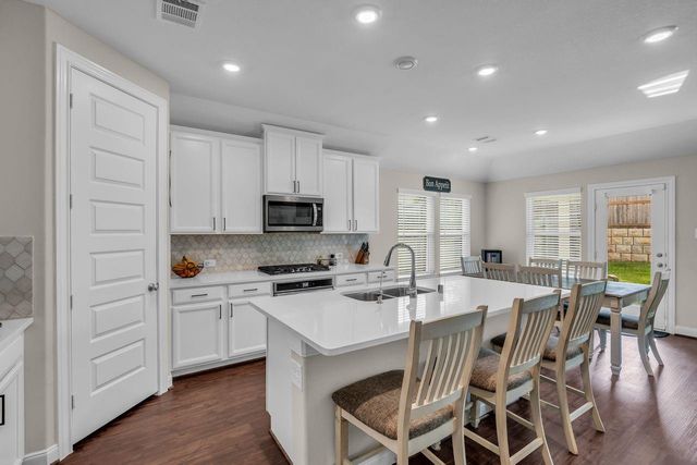 1917 Canyon Live Oak Street, Conroe, TX 77304