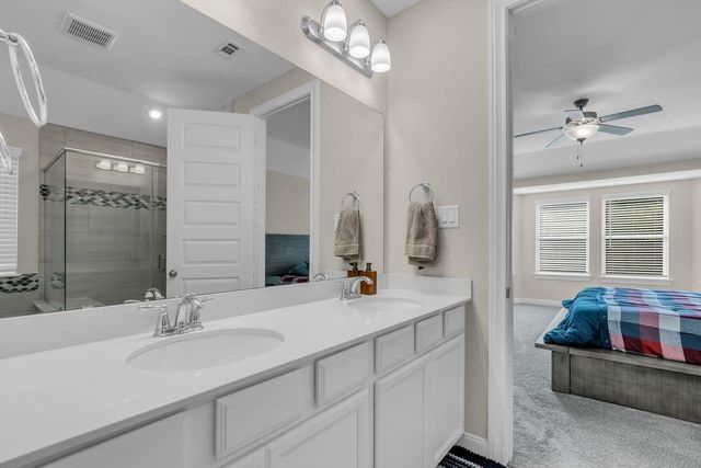 1917 Canyon Live Oak Street, Conroe, TX 77304