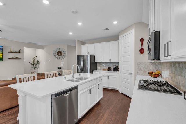 1917 Canyon Live Oak Street, Conroe, TX 77304