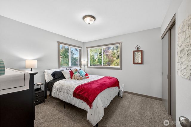11605 67th Avenue E, Puyallup, WA 98373