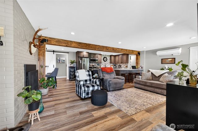 11605 67th Avenue E, Puyallup, WA 98373