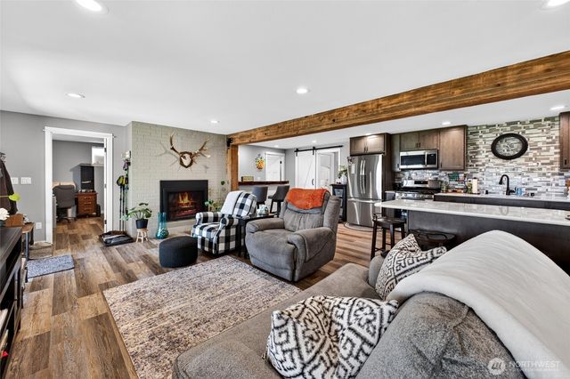 11605 67th Avenue E, Puyallup, WA 98373