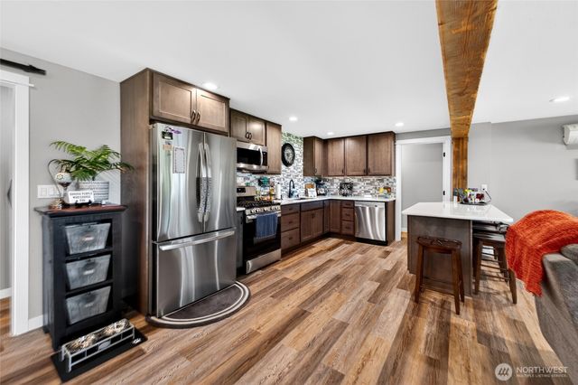 11605 67th Avenue E, Puyallup, WA 98373