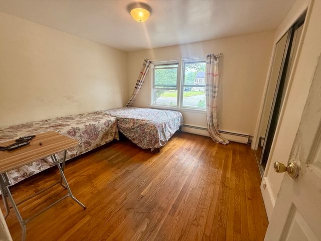 237 Summer St, Brockton, MA 02302