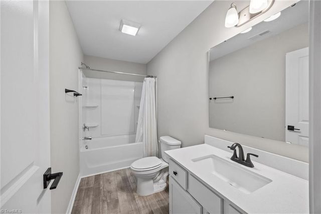 122 Slalom Street, Statesville, NC 28677
