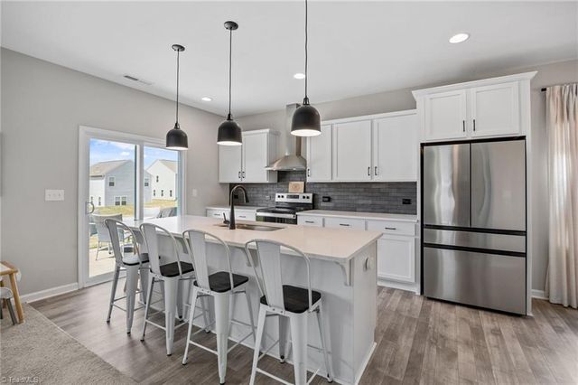 122 Slalom Street, Statesville, NC 28677