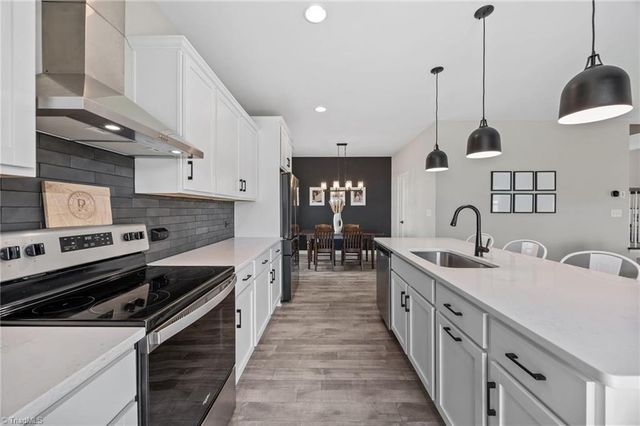 122 Slalom Street, Statesville, NC 28677
