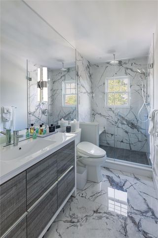 172 5th Street, Greenport, NY 11944