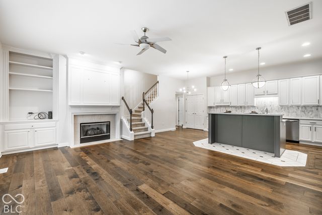 8156 Heyward Drive, Indianapolis, IN 46250