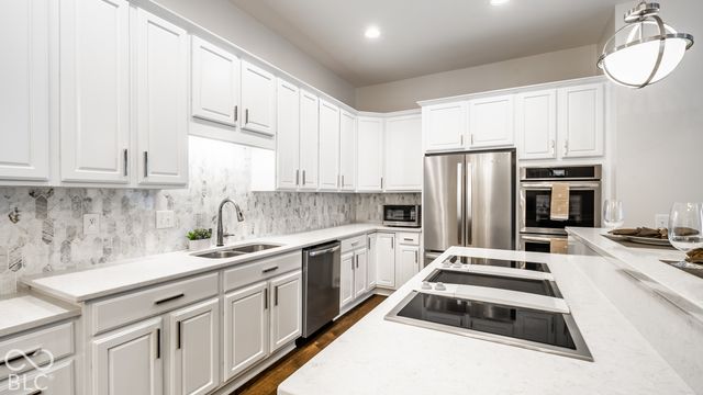 8156 Heyward Drive, Indianapolis, IN 46250