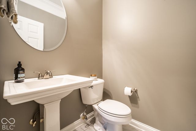 8156 Heyward Drive, Indianapolis, IN 46250