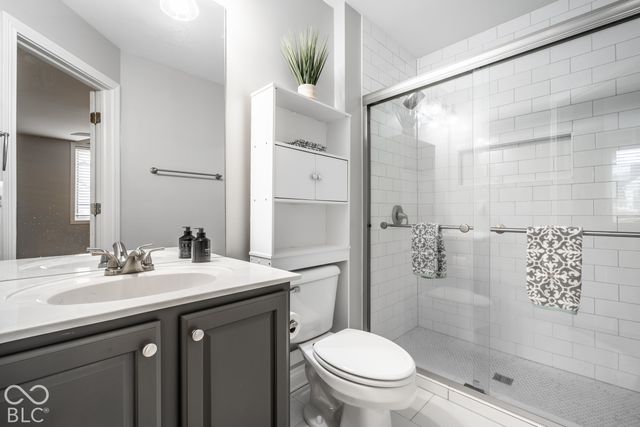 8156 Heyward Drive, Indianapolis, IN 46250