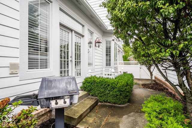 8156 Heyward Drive, Indianapolis, IN 46250