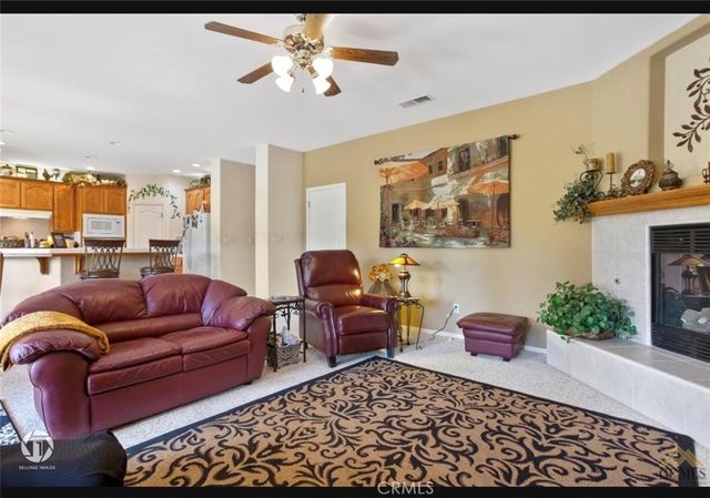 5201 Doble Aguila Way, Bakersfield, CA 93306