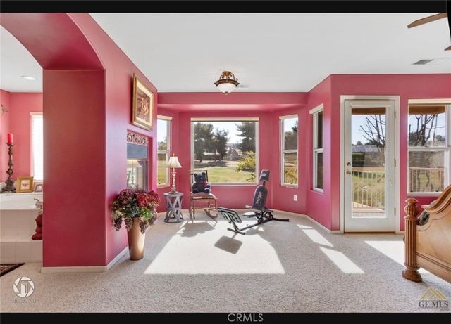5201 Doble Aguila Way, Bakersfield, CA 93306