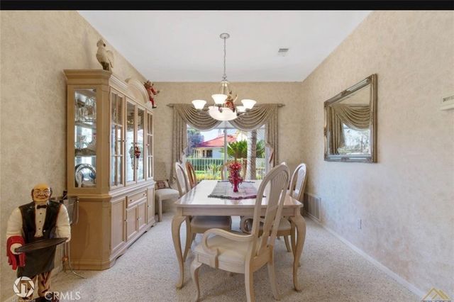 5201 Doble Aguila Way, Bakersfield, CA 93306