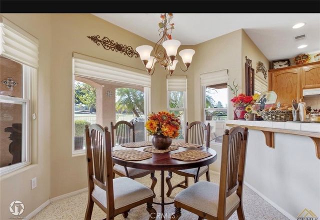 5201 Doble Aguila Way, Bakersfield, CA 93306