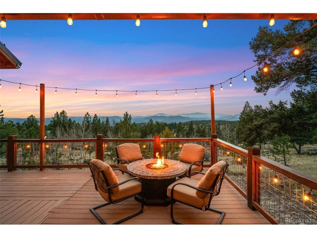 1366 Vagabond Creek Dr, Lake George, CO 80827