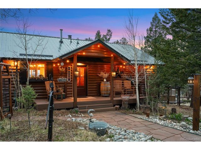 1366 Vagabond Creek Dr, Lake George, CO 80827