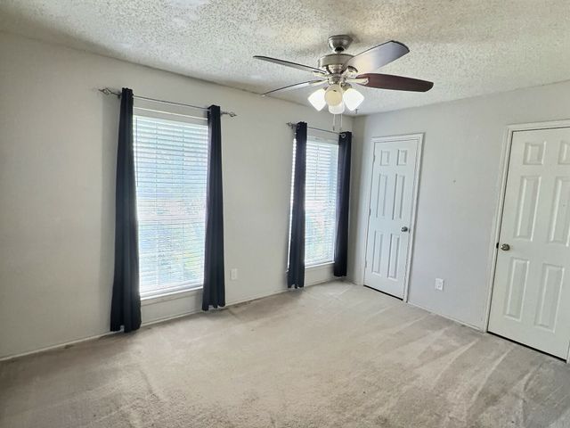 2806 Amberton Place, Euless, TX 76040