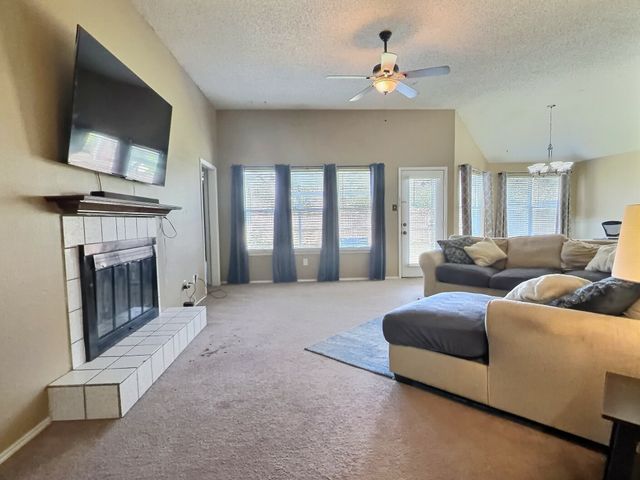 2806 Amberton Place, Euless, TX 76040