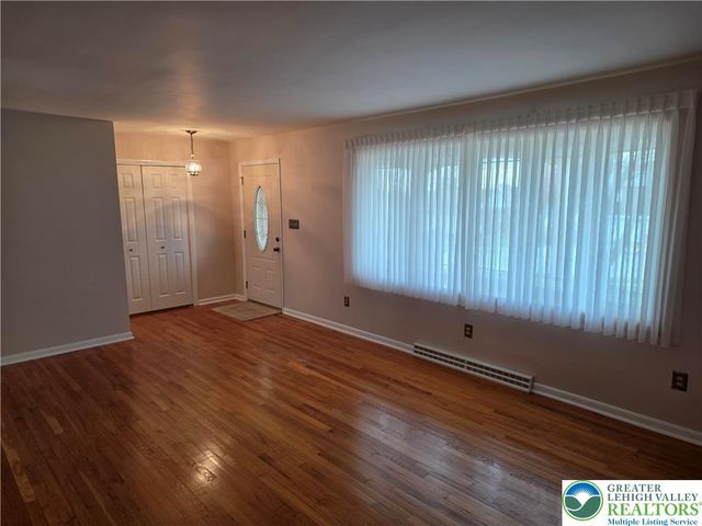 233 Christmas Avenue, Bath Boro, PA 18014