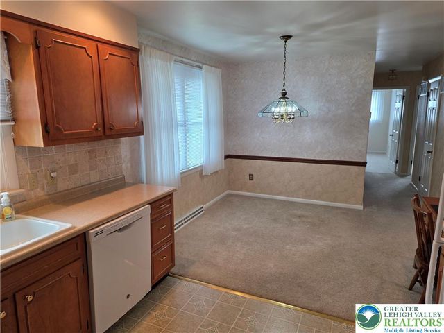 233 Christmas Avenue, Bath Boro, PA 18014