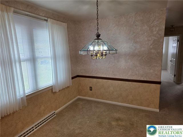 233 Christmas Avenue, Bath Boro, PA 18014